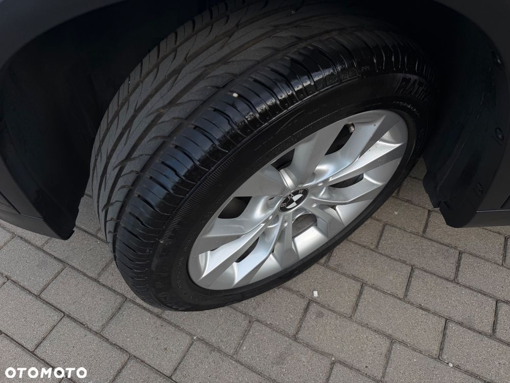 BMW X1 xDrive20d - 11