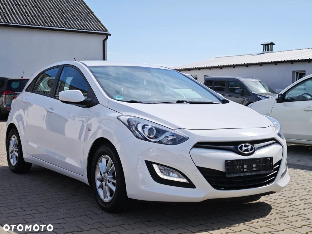 Hyundai i30 1.4 Fifa World Cup Edition - 1