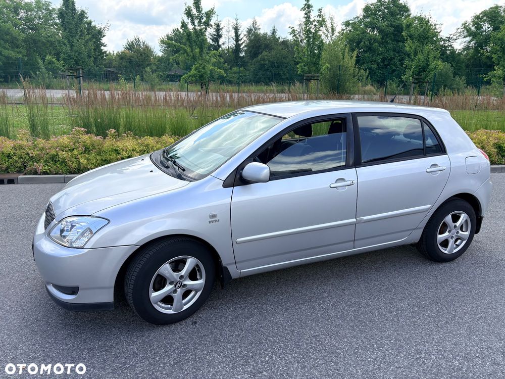 Toyota Corolla 1.6 VVT-i Sol (air6) - 2