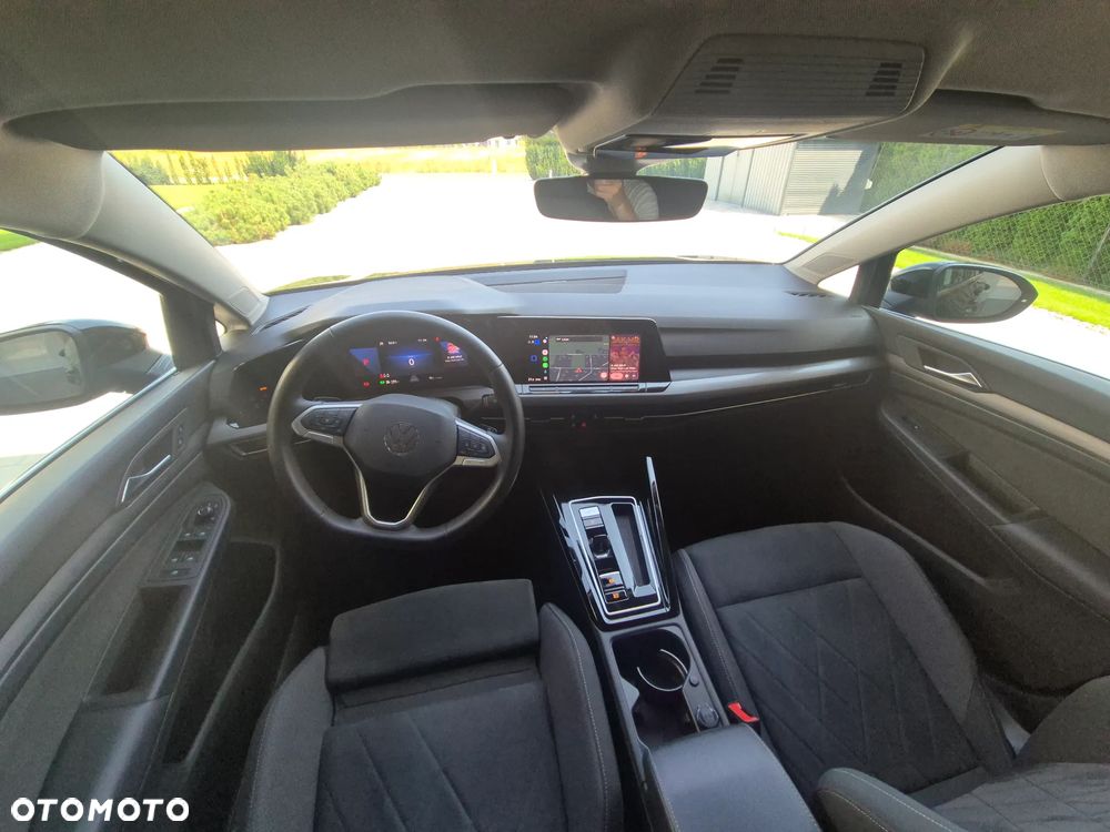 Volkswagen Golf 1.5 eTSI Style DSG - 7