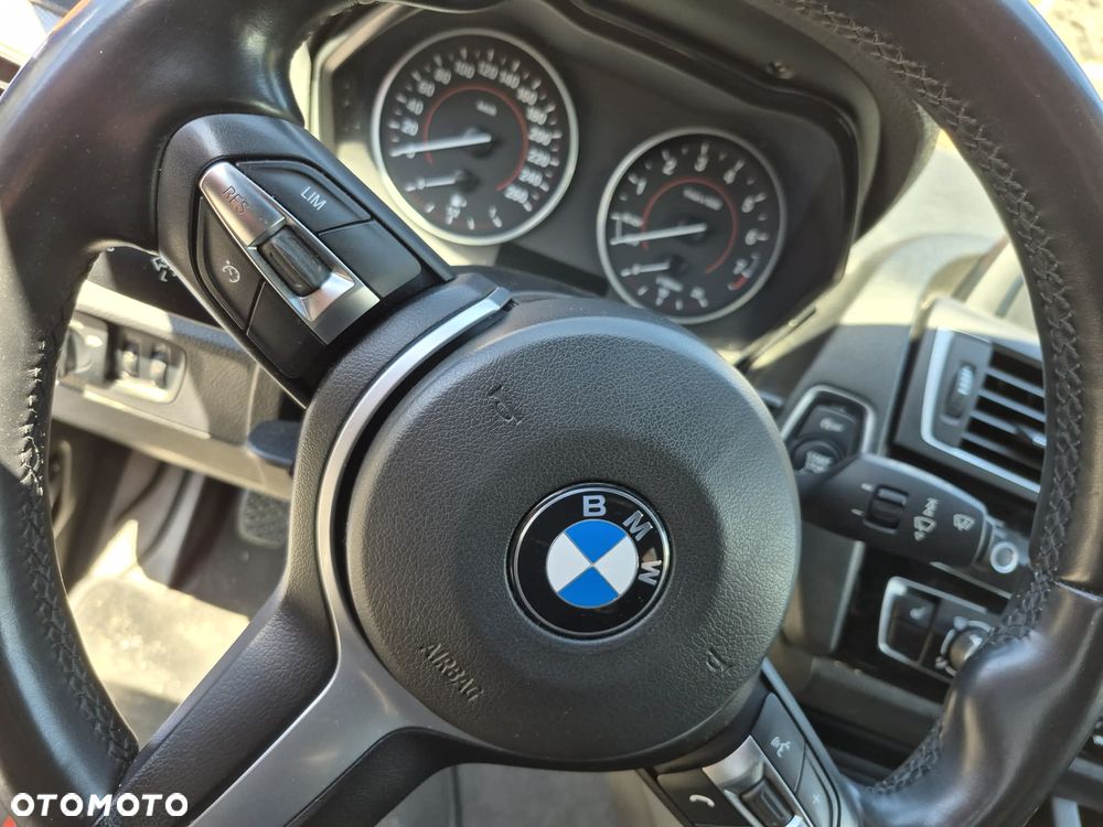 BMW Seria 1 116i - 18