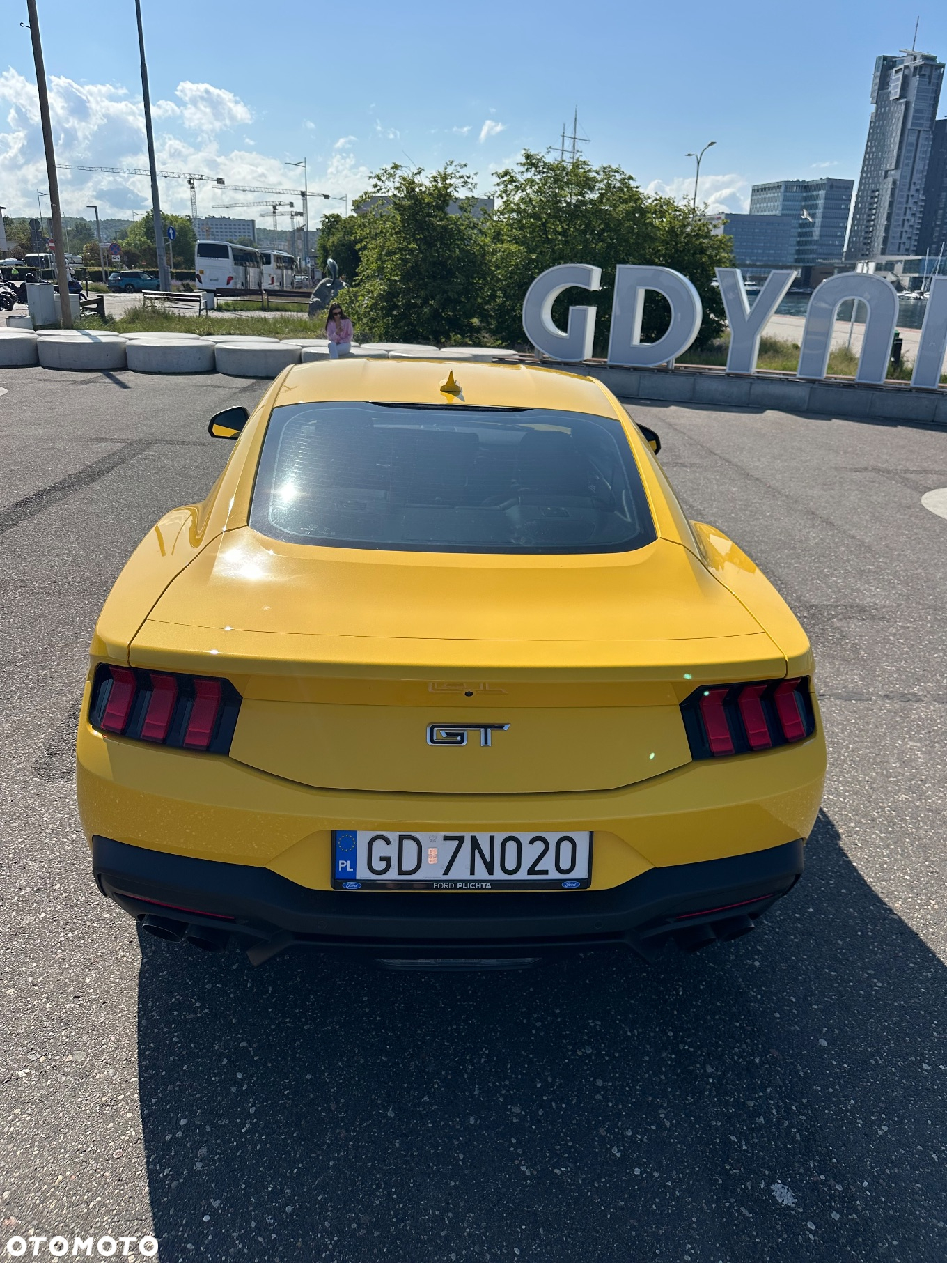 Ford Mustang 5.0 V8 GT - 2
