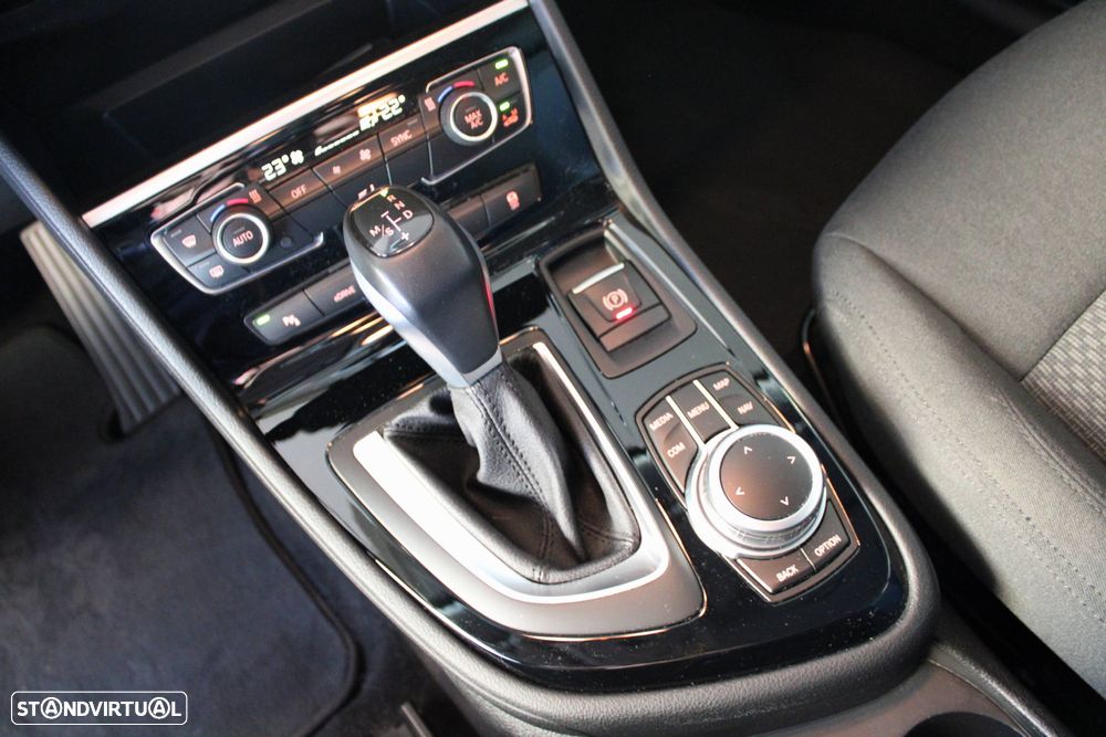 BMW 225xe Active Tourer Advantage - 11