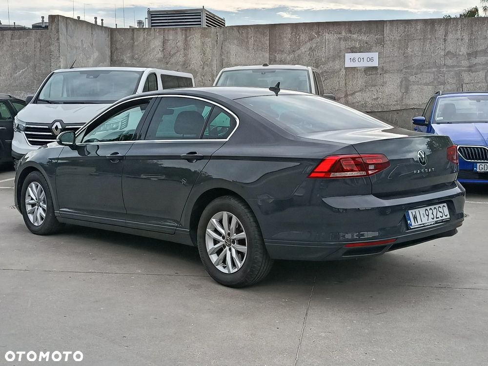 Volkswagen Passat 2.0 TDI EVO Elegance DSG - 3