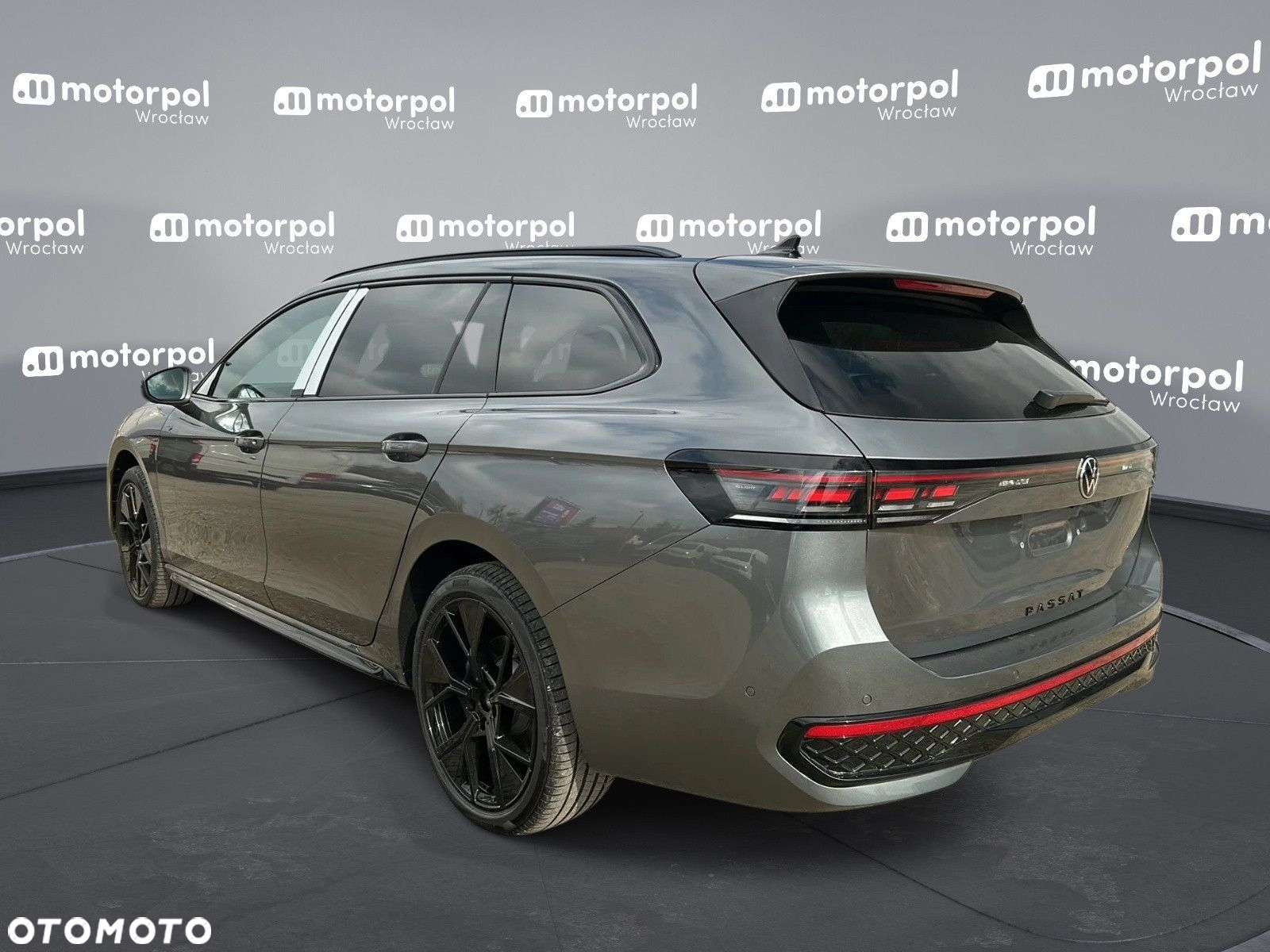 Volkswagen Passat - 8