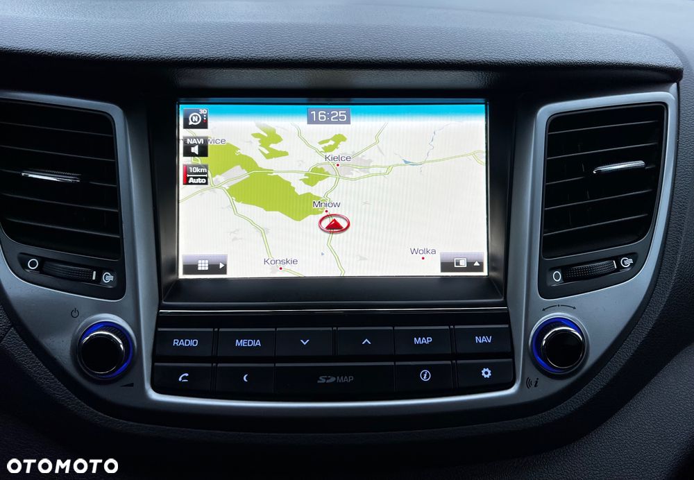 Hyundai Tucson blue 1.6 GDi 2WD Navi - 20