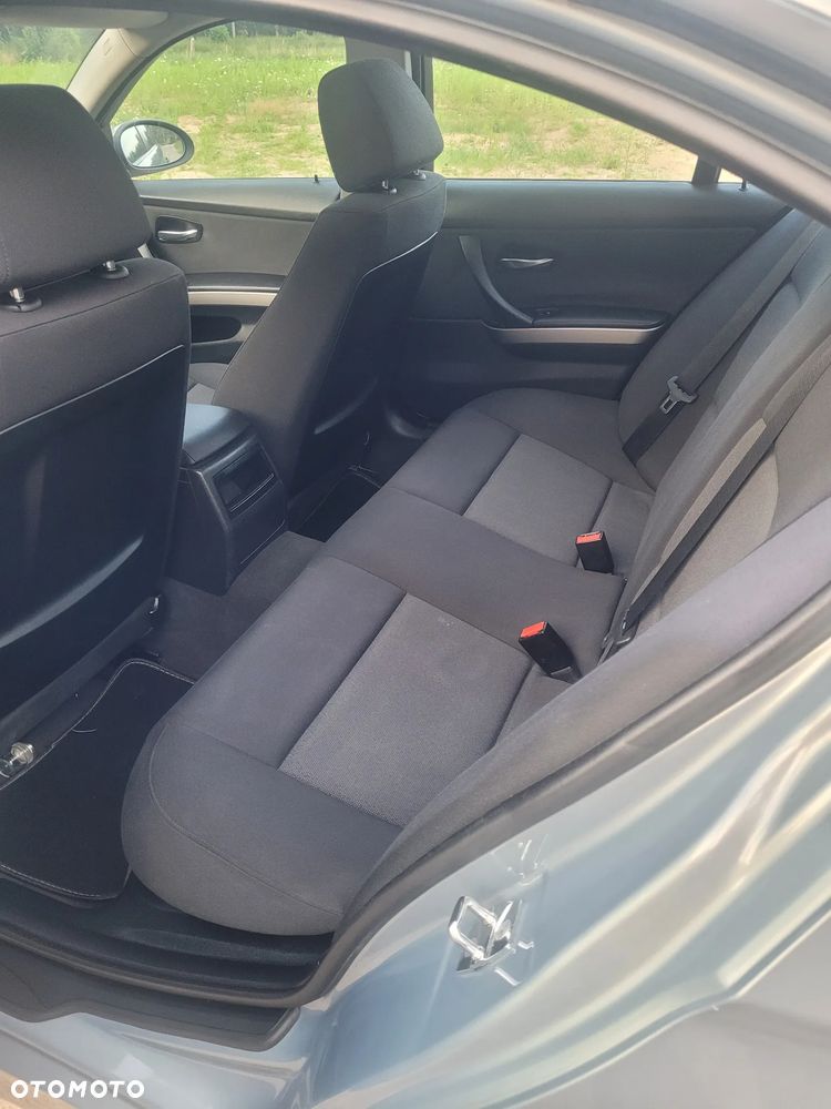BMW Seria 3 - 14