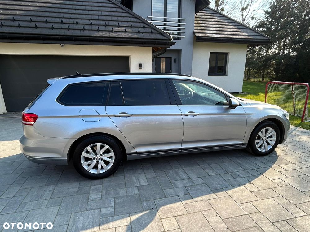 Volkswagen Passat 1.6 TDI BMT Comfortline - 8