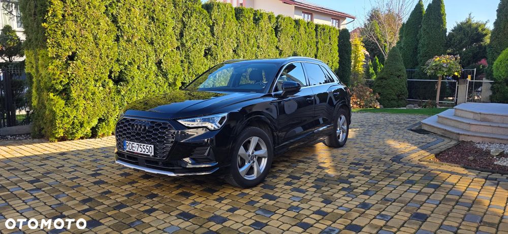 Audi Q3 35 TFSI S tronic - 1
