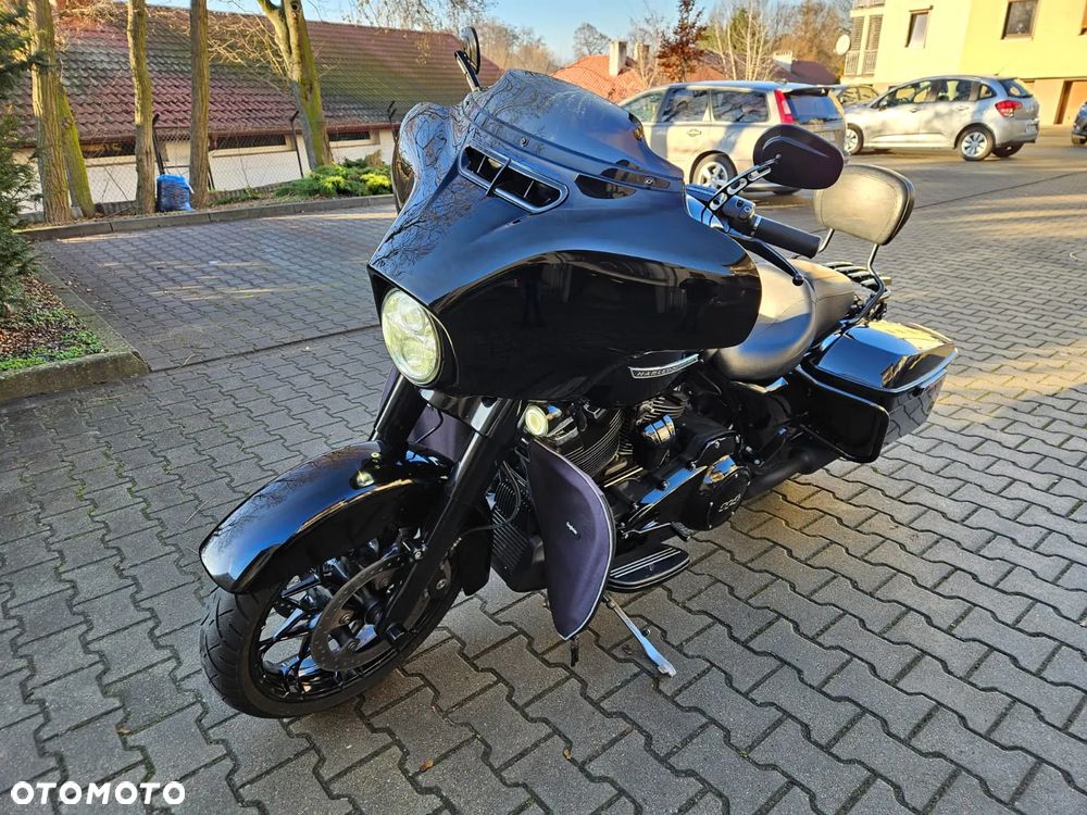 Harley-Davidson Touring Street Glide - 6