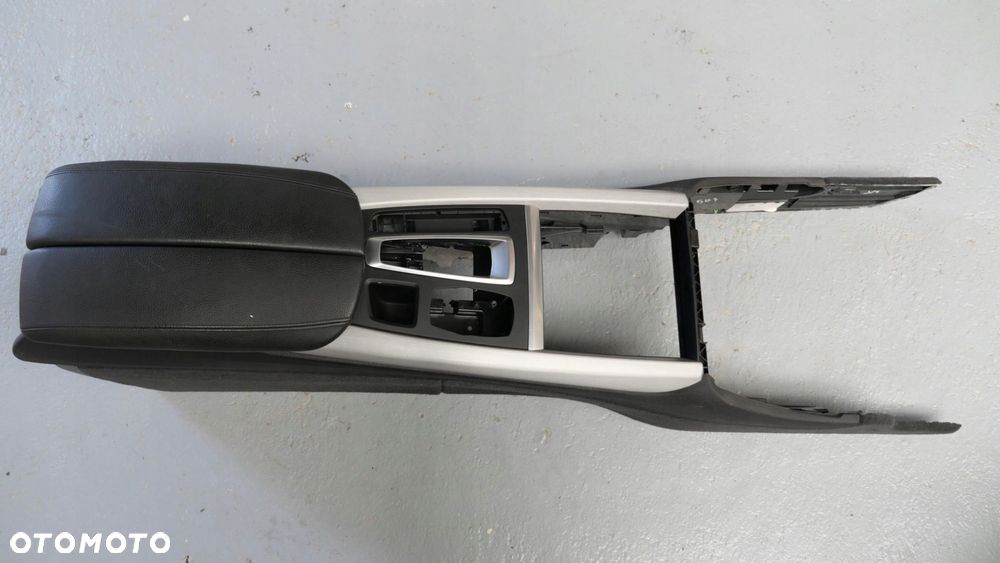 bmw x5 f15 x6 f16 tunel środkowy podłokietnik europa - 2