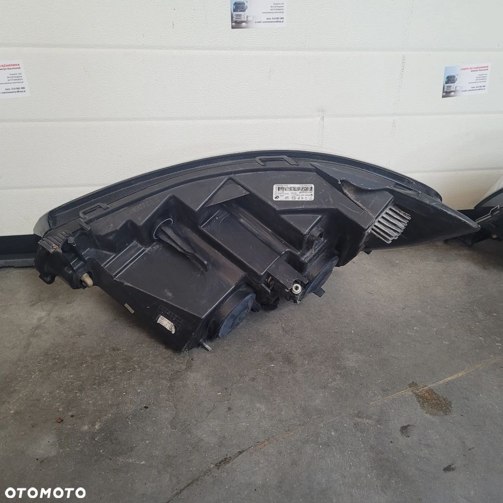 LAMPY RENAULT MASTER 3 ORYGINAŁ CHWALIM116 USZKODZONE - 4