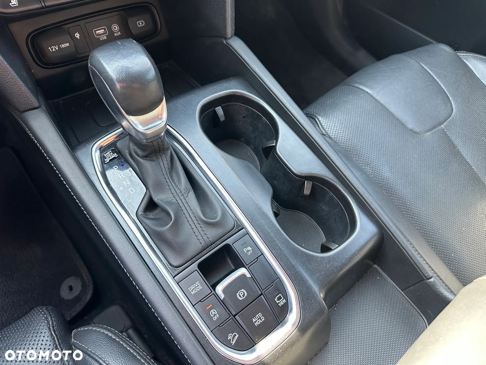 Hyundai Santa Fe - 12