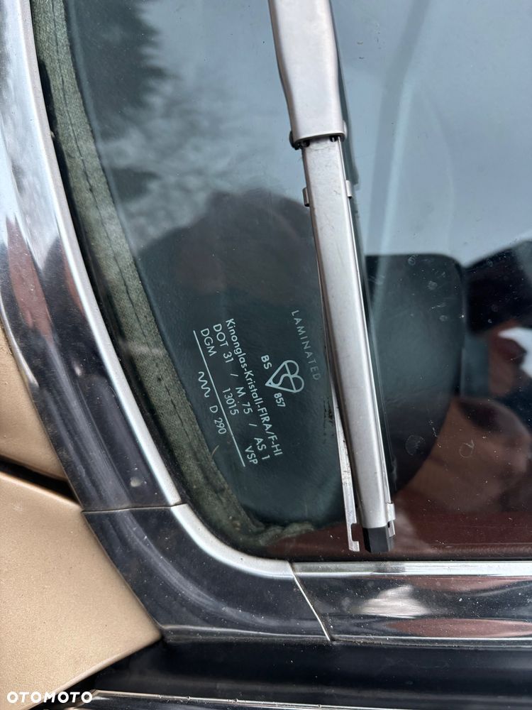 Mercedes-Benz SLC - 23