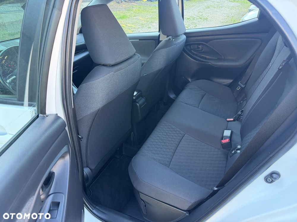 Toyota Yaris Hybrid 1.5 Premiere Edition - 18