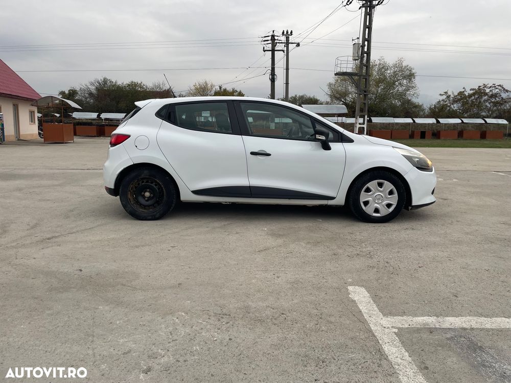 Renault Clio 1.2 Authentique - 7