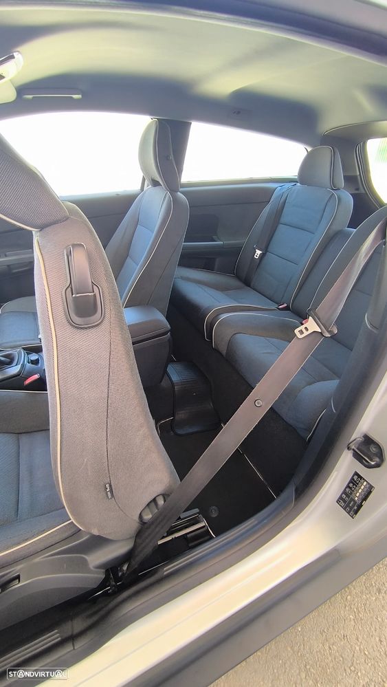 Volvo C30 1.6 D Drive Momentum - 42
