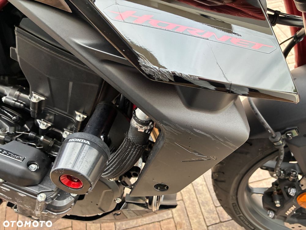 Honda CB - 23