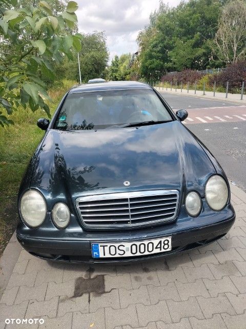 Mercedes-Benz CLK - 1