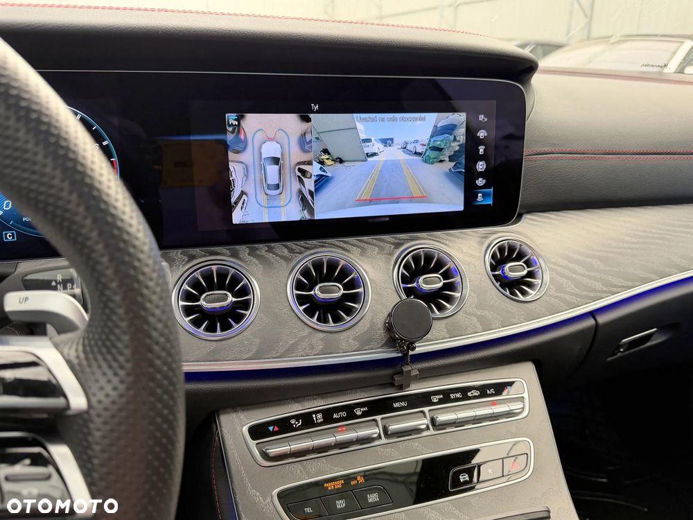 Mercedes-Benz Klasa E AMG 53 4-Matic+ - 11