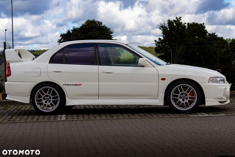 Mitsubishi Lancer Evolution - 7