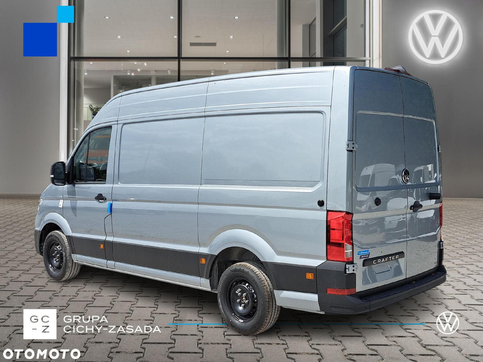 Volkswagen Crafter 35 Furgon z wysokim dachem silnik: 2,0 l EU6 SCR 177 KM / skrzynia biegów: 4MOTION automatyczna 8-biegowa rozstaw osi: 3640 mm - 3
