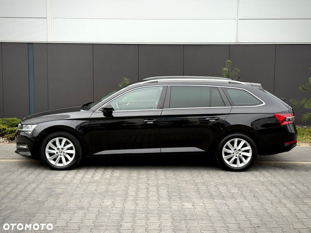 Skoda Superb 2.0 TDI SCR 4x4 Style DSG - 8