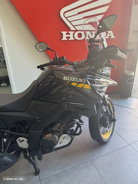 Suzuki DL 1050 XT - rodas de raios - 2