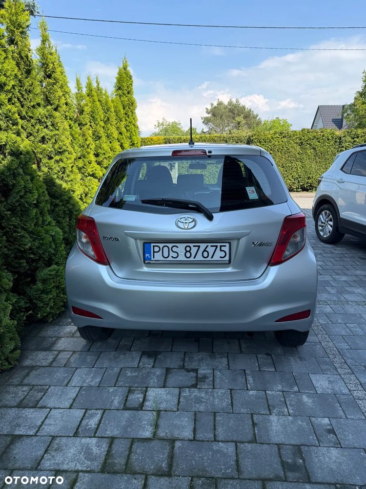 Toyota Yaris 1.0 VVT-i - 6
