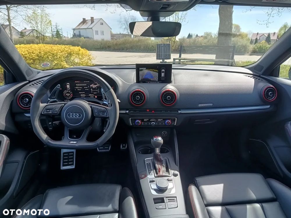Audi RS3 Sportback - 12