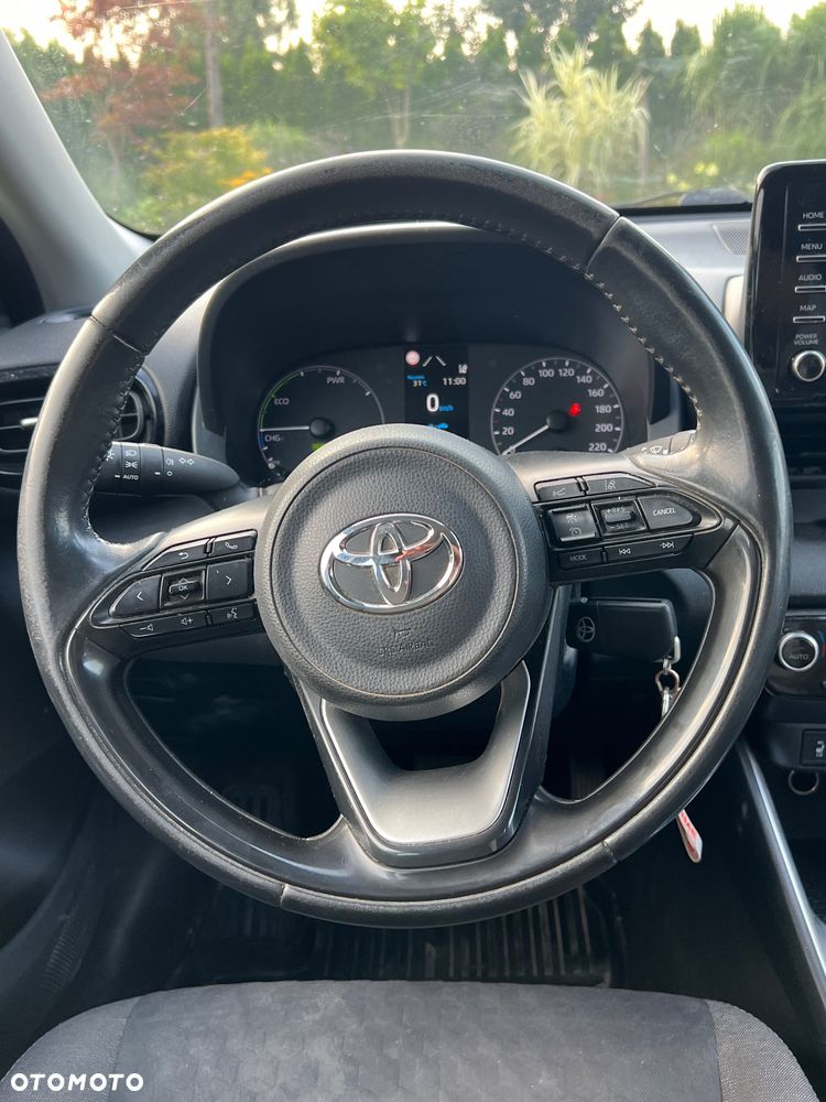 Toyota Yaris 1.5 Premium CVT - 13