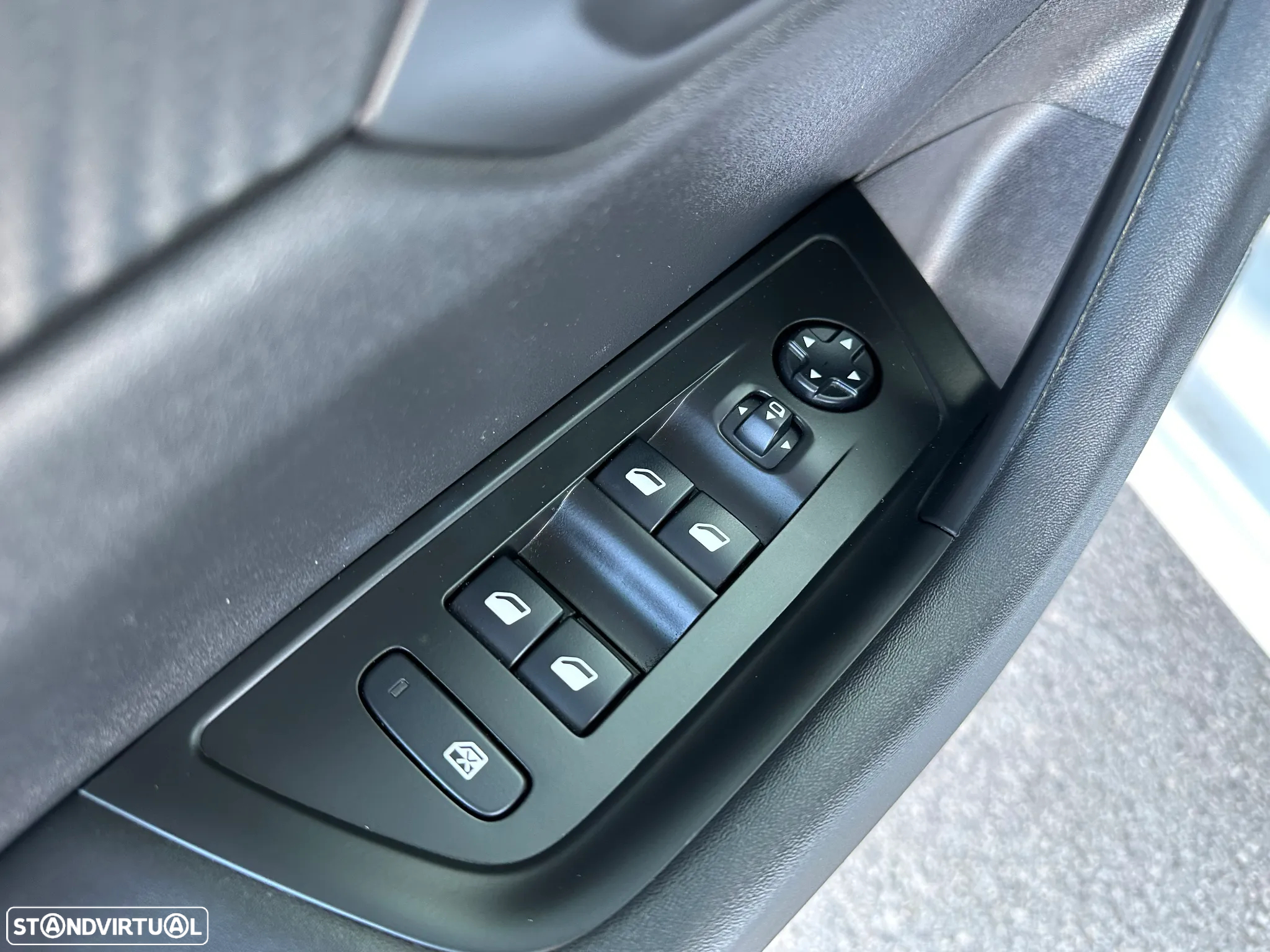 Peugeot 508 SW 1.6 Hybrid Allure Pack e-EAT8 - 22