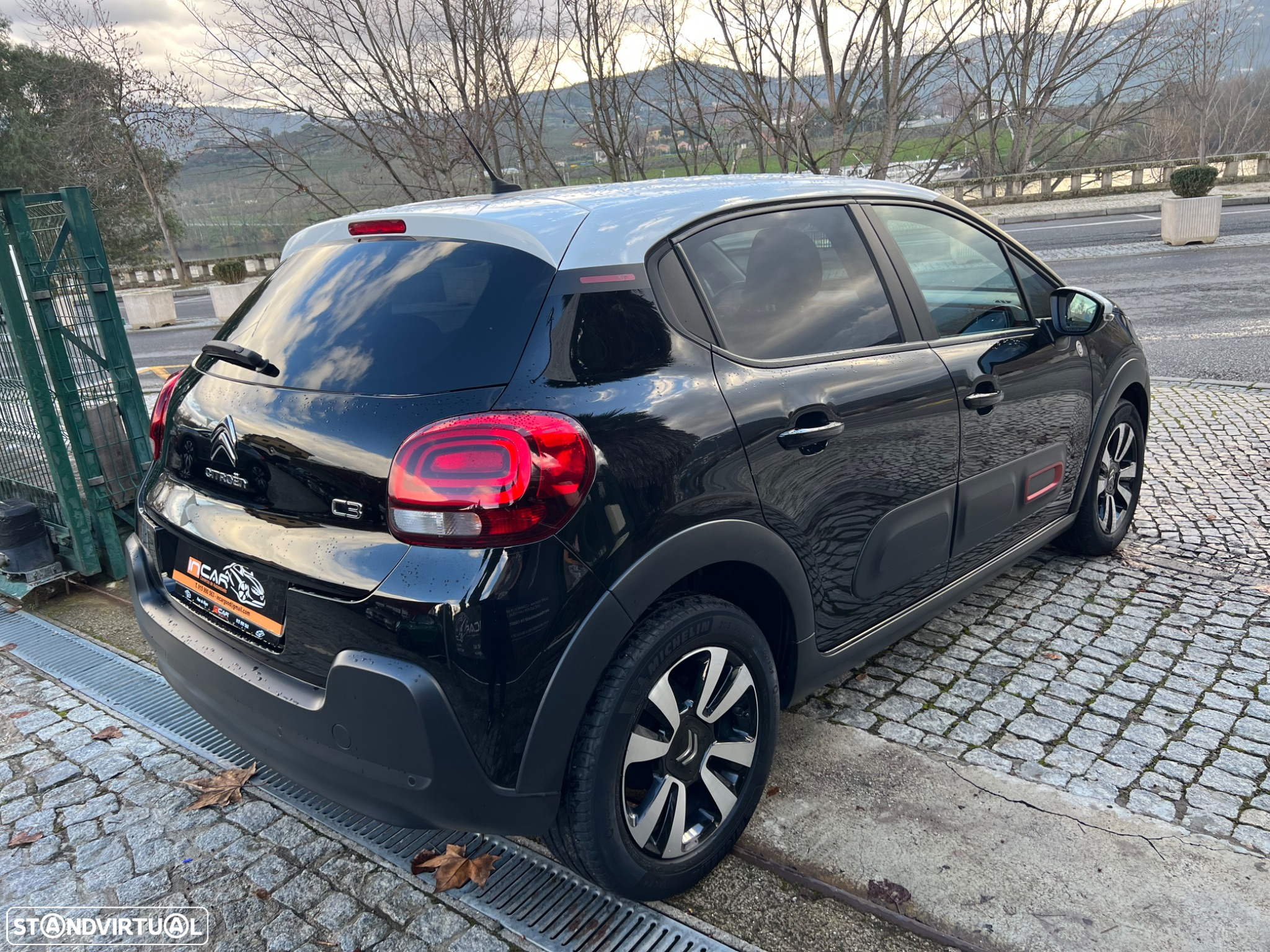 Citroën C3 1.2 PureTech C-Series - 3