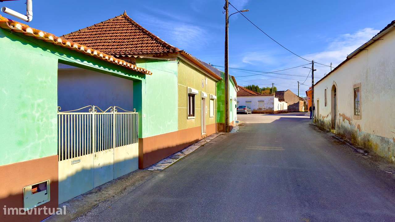 Moradia com 6 assoalhadas - 120 m2 - sótão - espaço exterior - Tremês - Grande imagem: 4/36