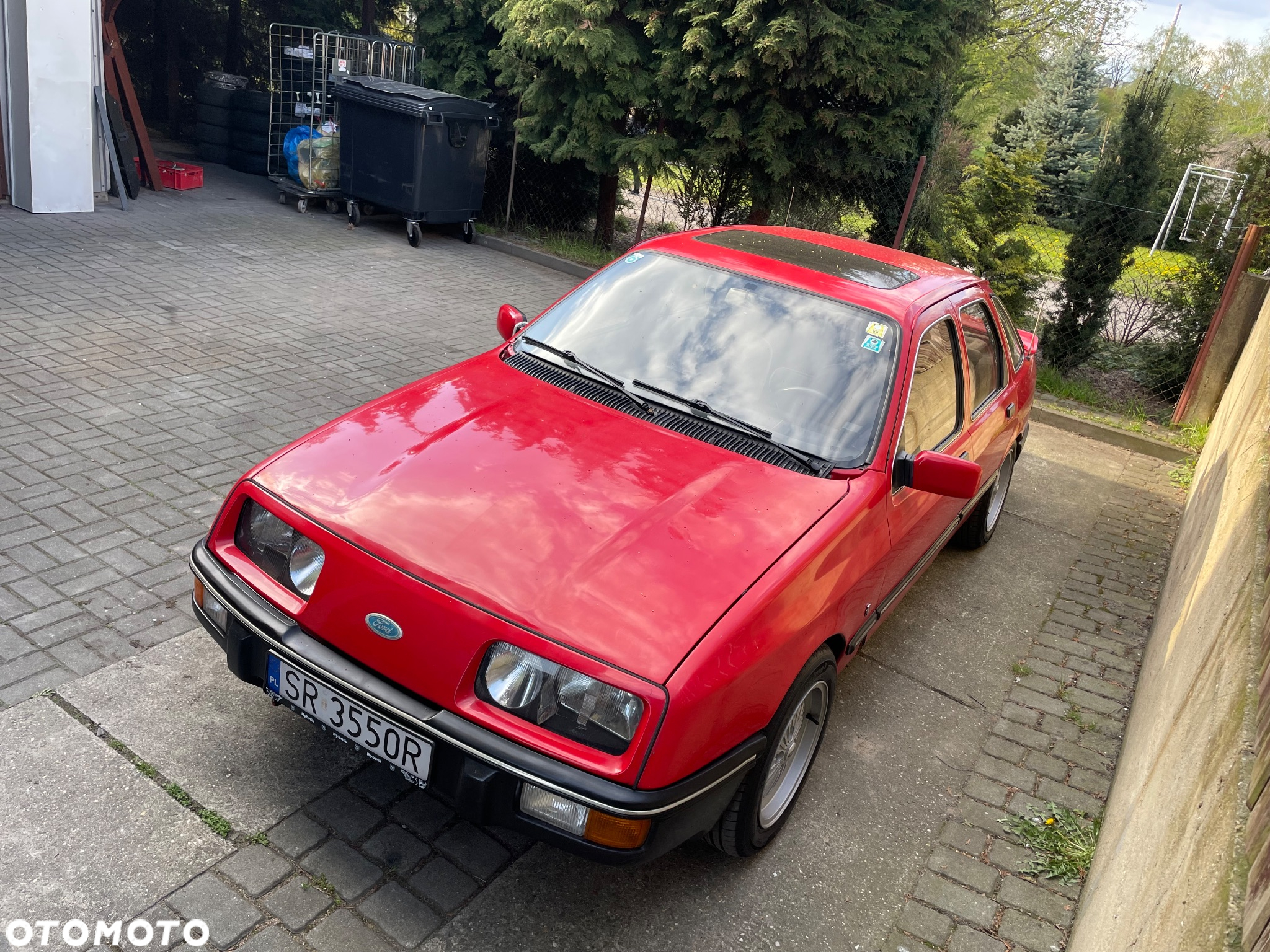 Ford Sierra 2.0 iS - 13