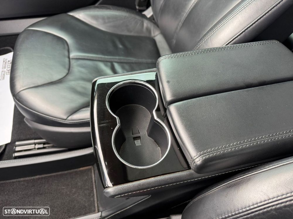 Tesla Model S 60D - 16