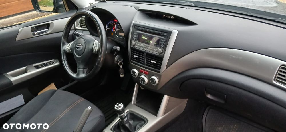 Subaru Forester 2.0D Edition - 14