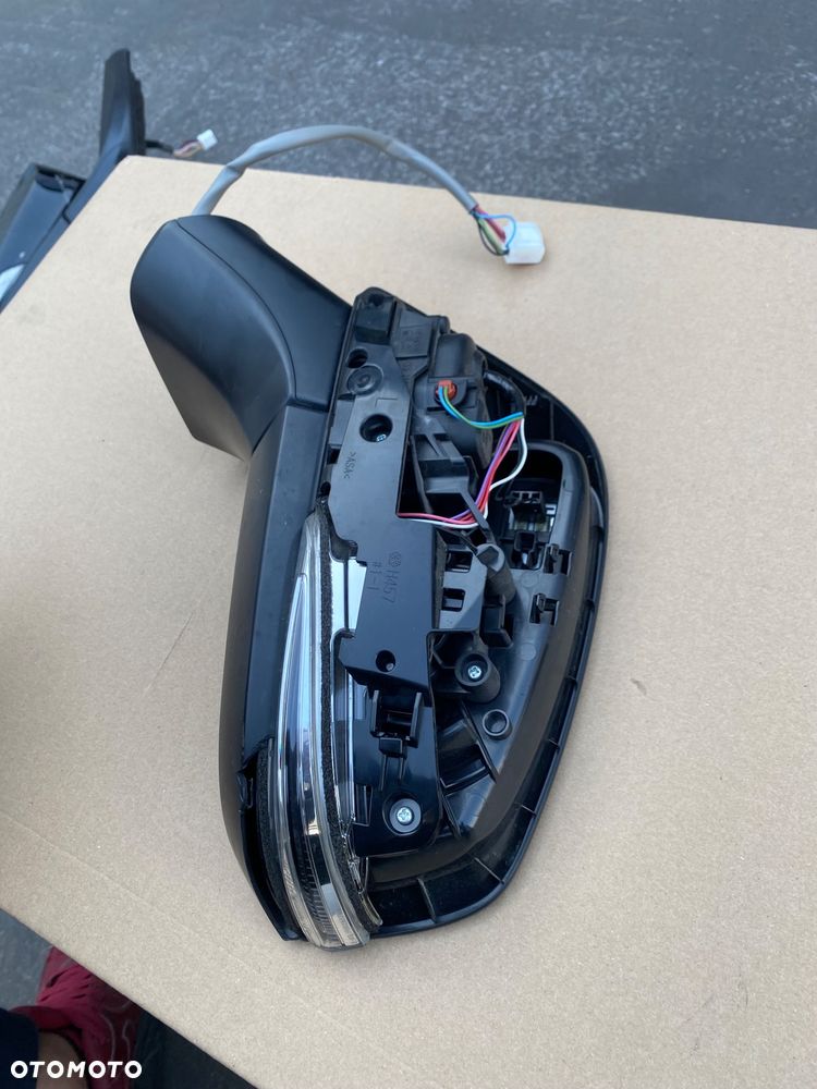 TOYOTA RAV4 4 IV lift 5 V Europa LUSTERKO ZEWNĘTRZNE LEWE wkład lusterka szkiełko 9 pinów 9 pin 9-pin RAV 4  Rav-4 lift szkiełko prawe - 5