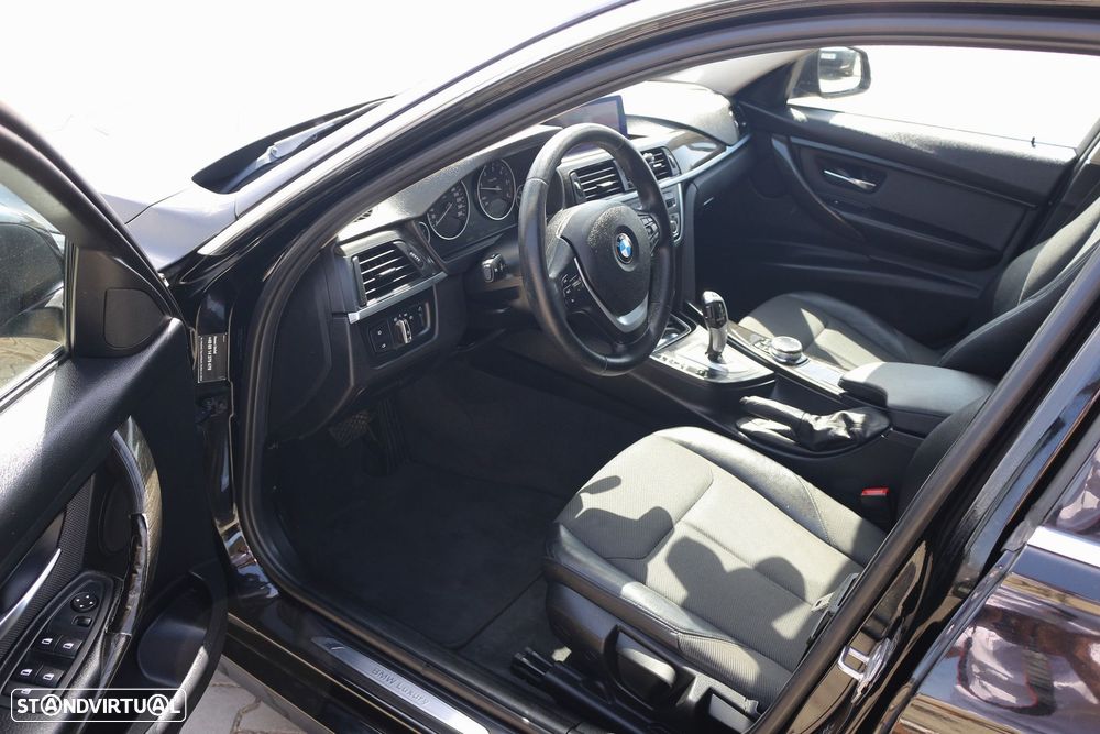 BMW 320 d Aut. Efficient Dynamics Edition Luxury Line - 23