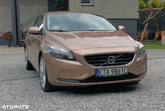 Volvo V40 D4 Summum - 11