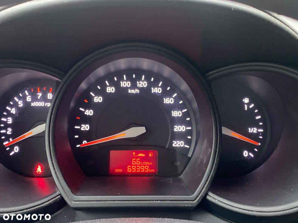 Kia Rio 1.2 L - 19
