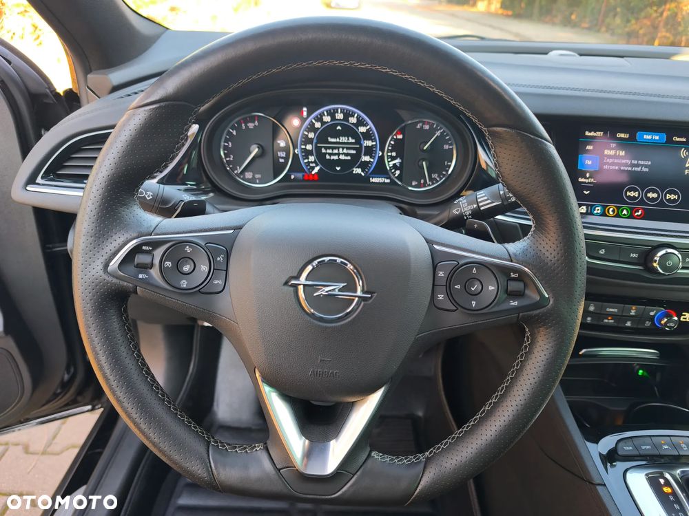 Opel Insignia 2.0 BiTurbo D 4x4 Automatik Exclusive - 10