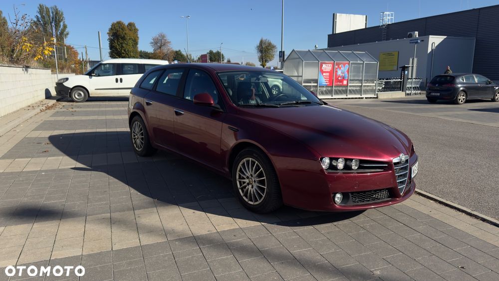 Alfa Romeo 159 2007 photo 2