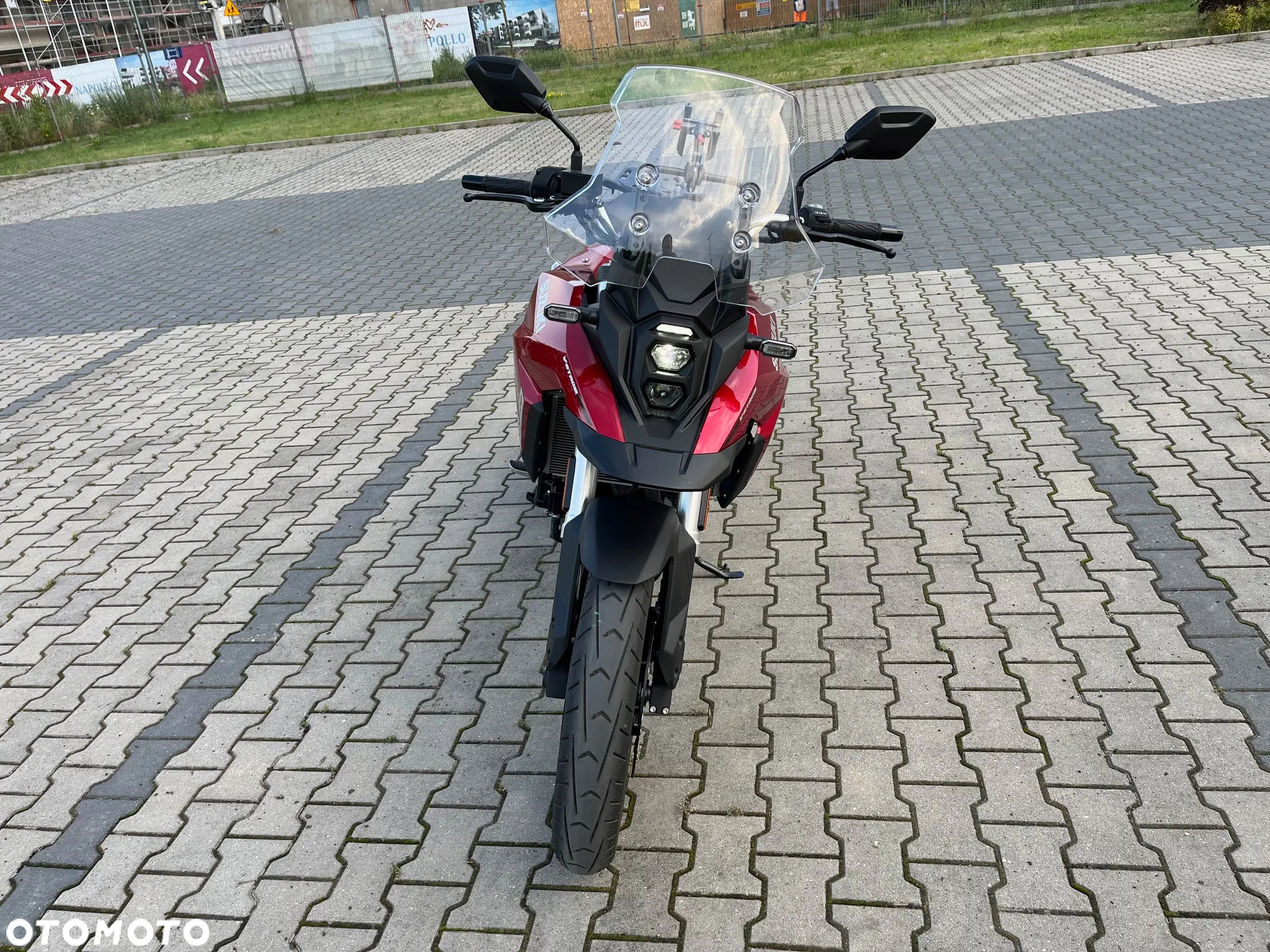 Suzuki DL - 10