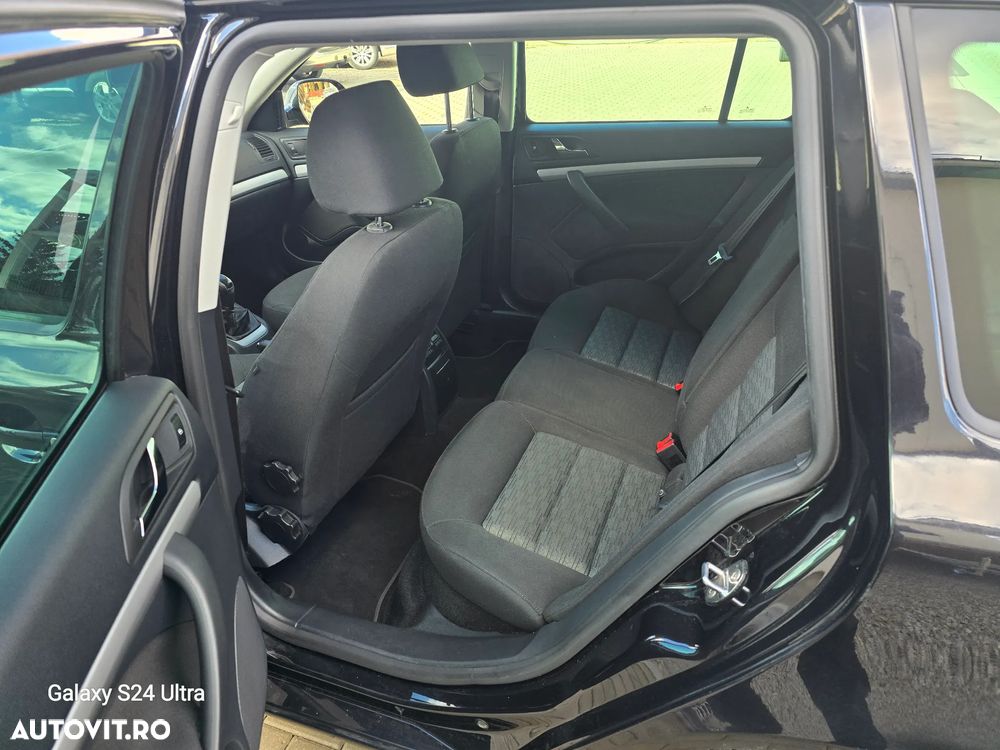 Skoda Octavia 2.0 TDI DPF Ambition - 9