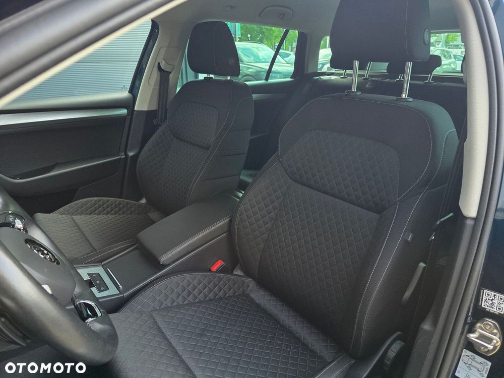 Skoda Superb 2.0 TDI SCR Ambition DSG - 13