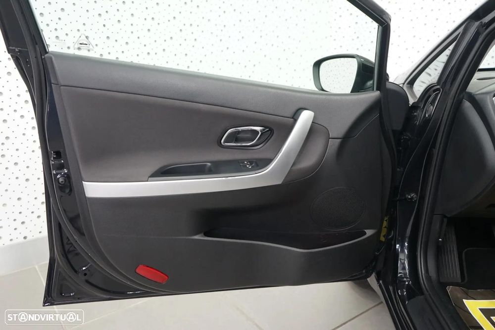 Kia Ceed SW - 8