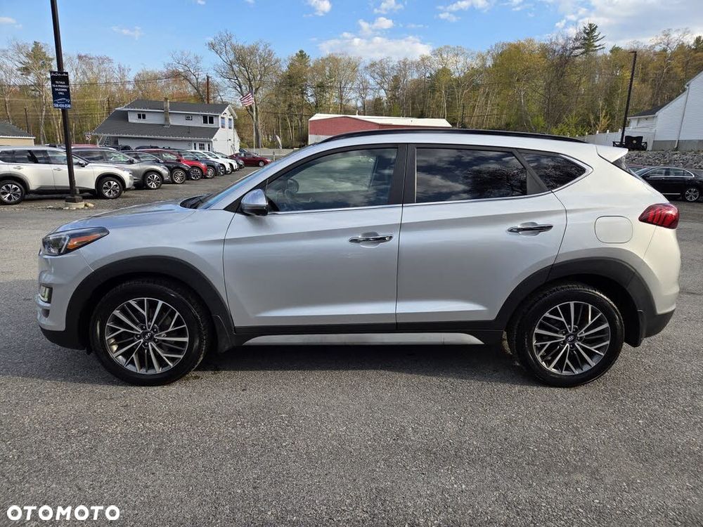 Hyundai Tucson - 4