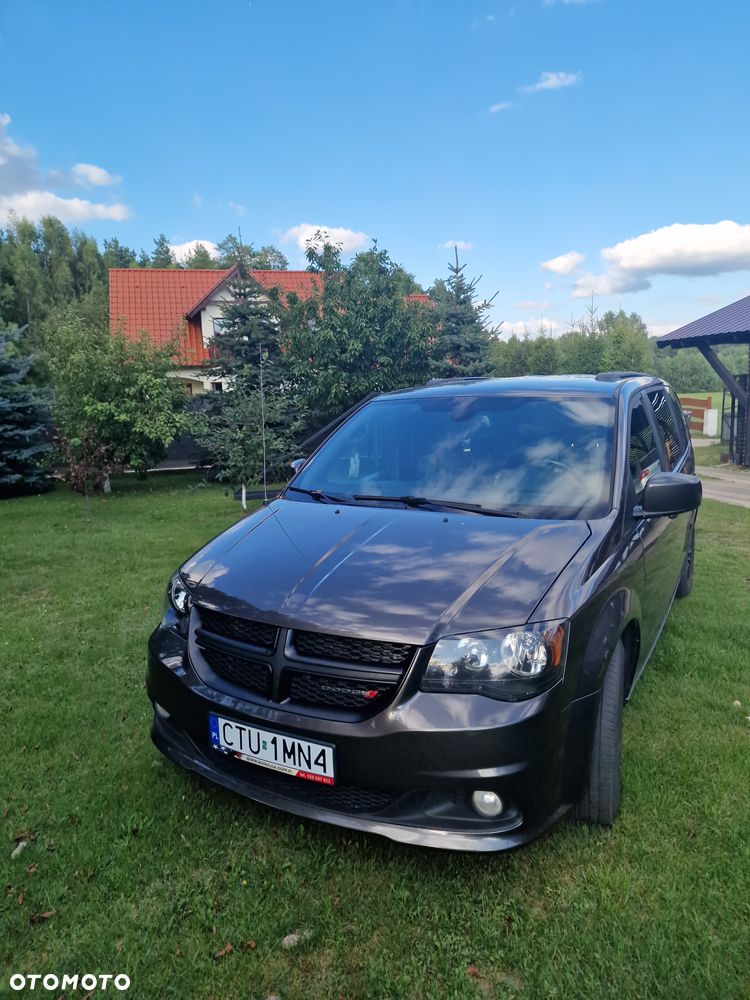 Dodge Grand Caravan 3.6 R/T - 4