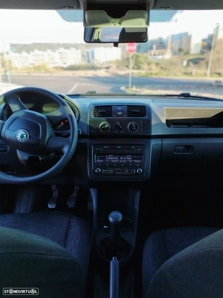 Skoda Fabia 1.2 Family - 9